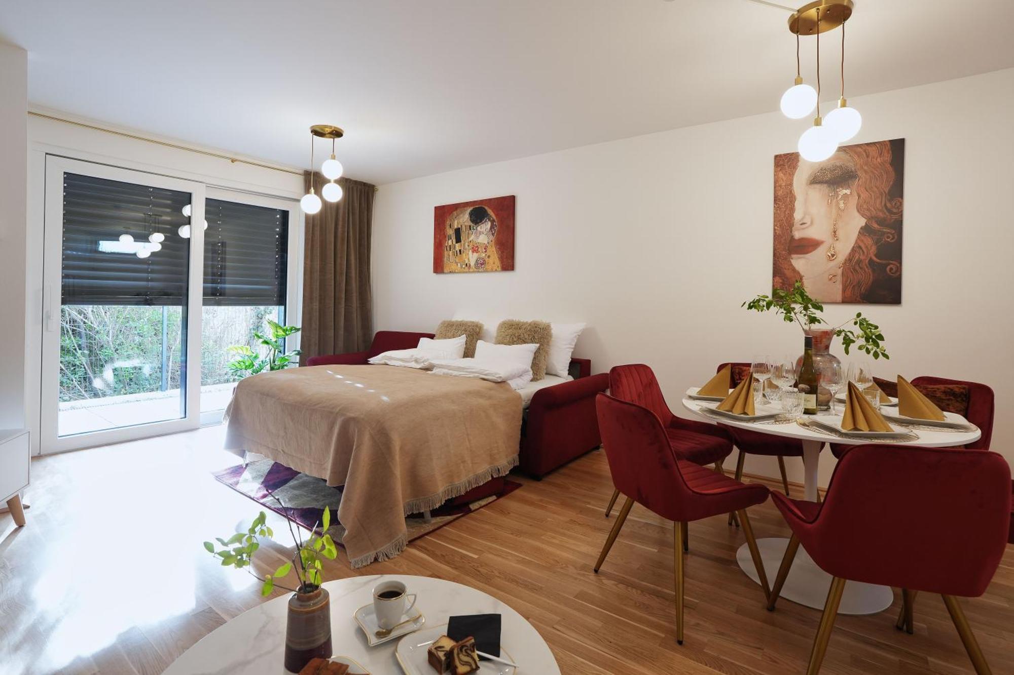 Modern Design Meets Green Comfort - Stay In Style At Carl'S Design Residences L Parking & Great Connection To City Center Виена Екстериор снимка