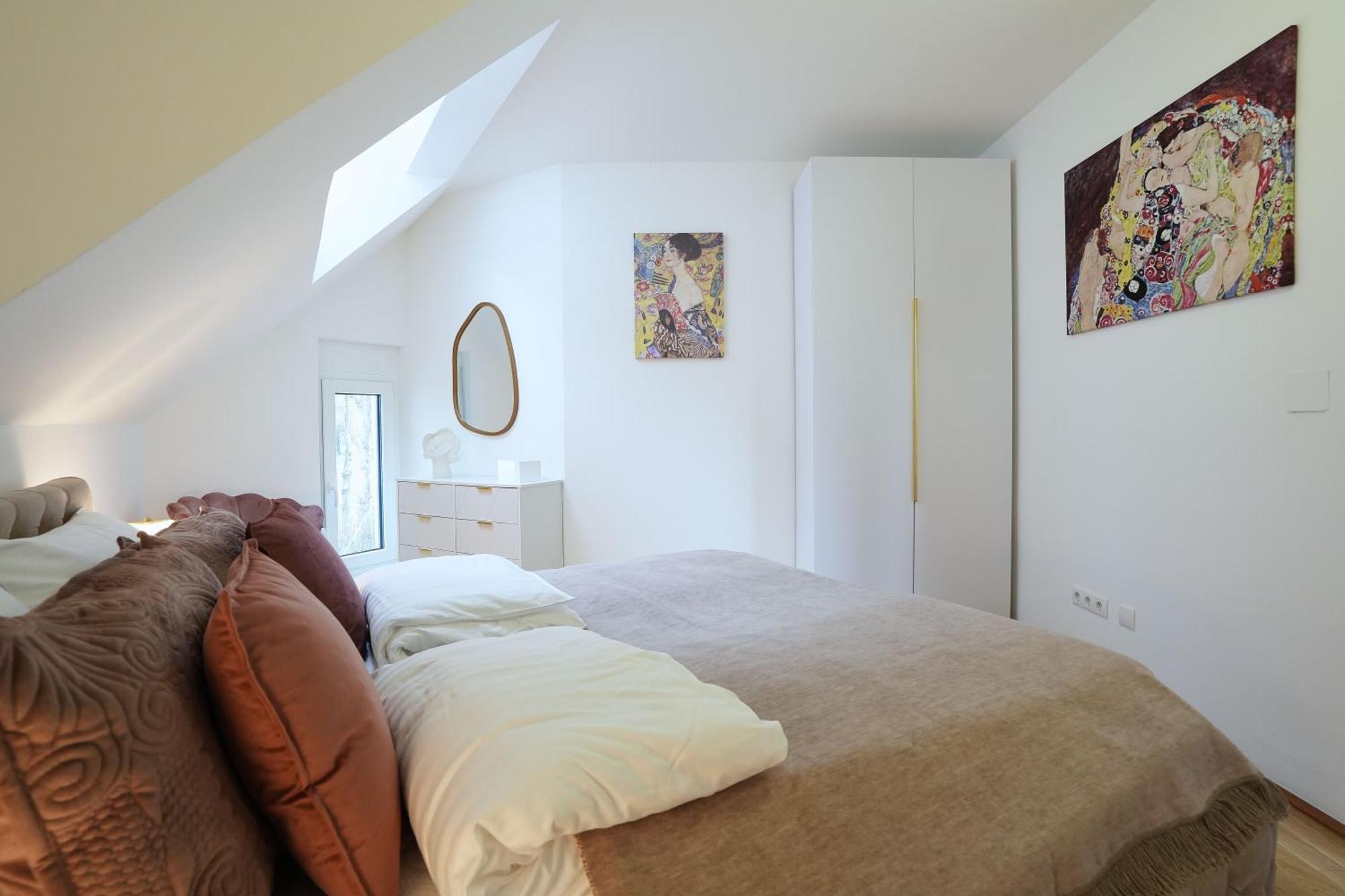 Modern Design Meets Green Comfort - Stay In Style At Carl'S Design Residences L Parking & Great Connection To City Center Виена Екстериор снимка