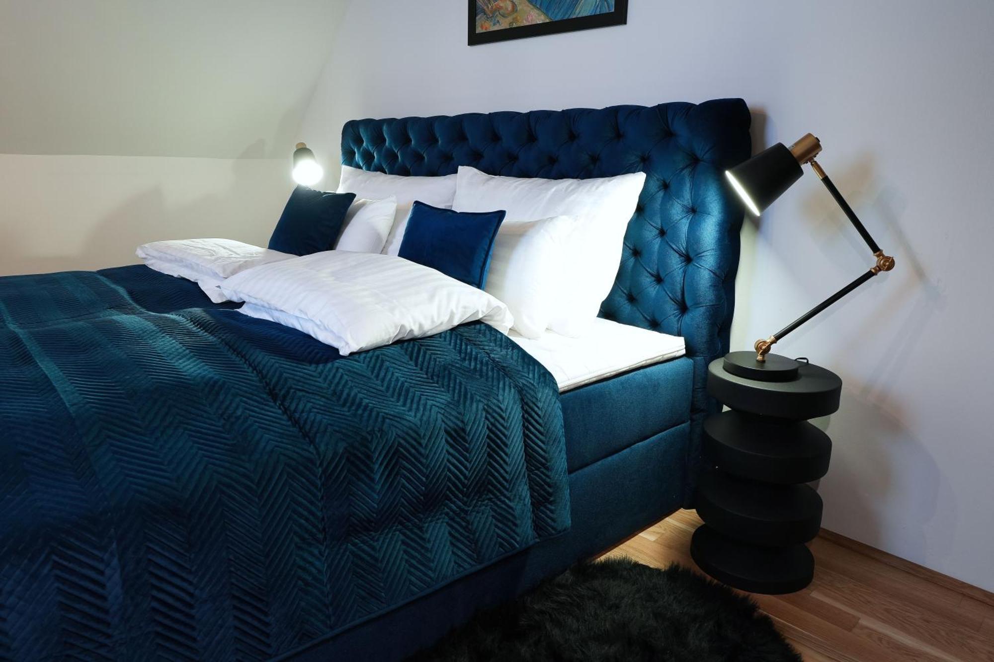 Modern Design Meets Green Comfort - Stay In Style At Carl'S Design Residences L Parking & Great Connection To City Center Виена Екстериор снимка