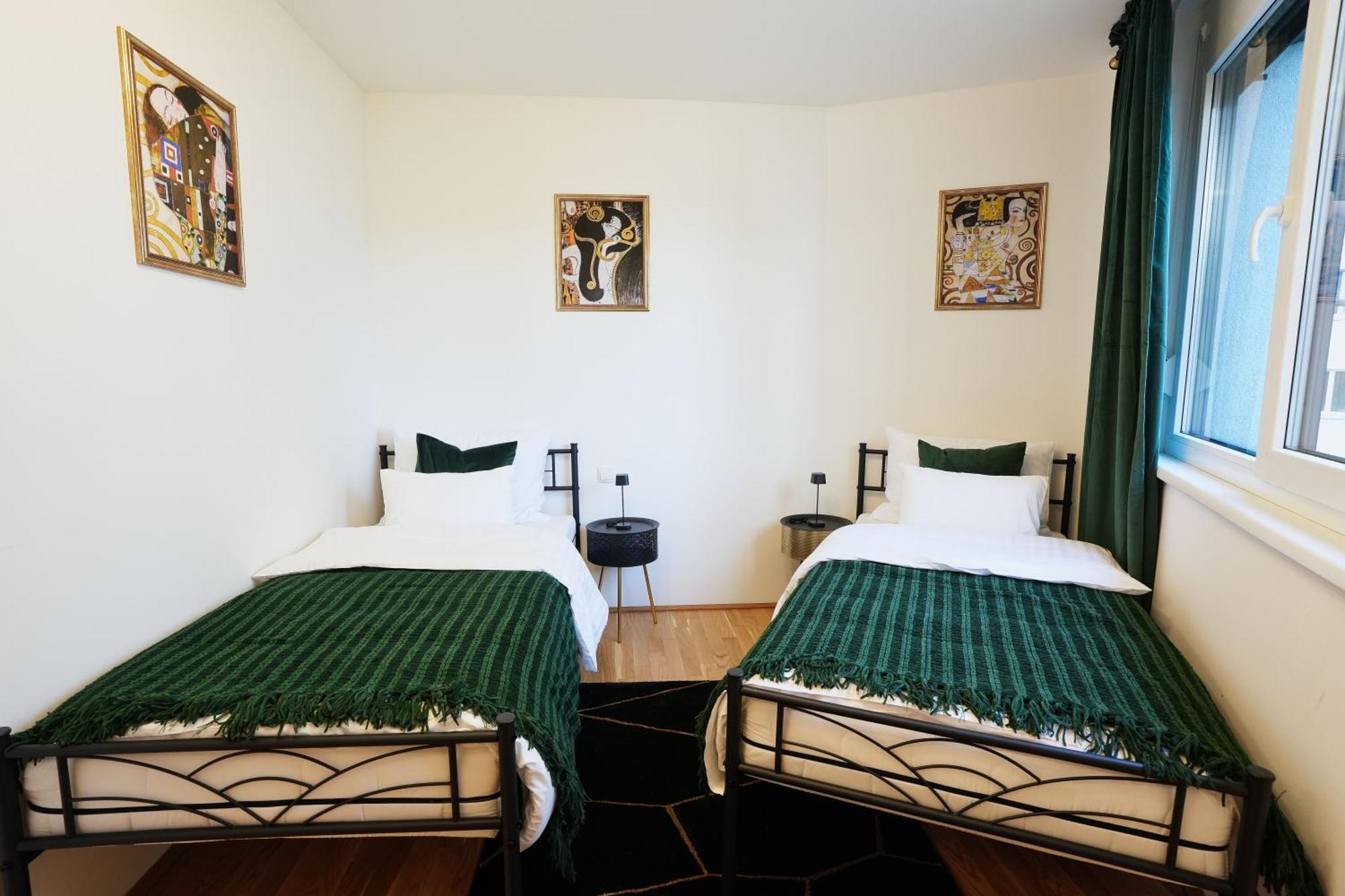 Modern Design Meets Green Comfort - Stay In Style At Carl'S Design Residences L Parking & Great Connection To City Center Виена Екстериор снимка