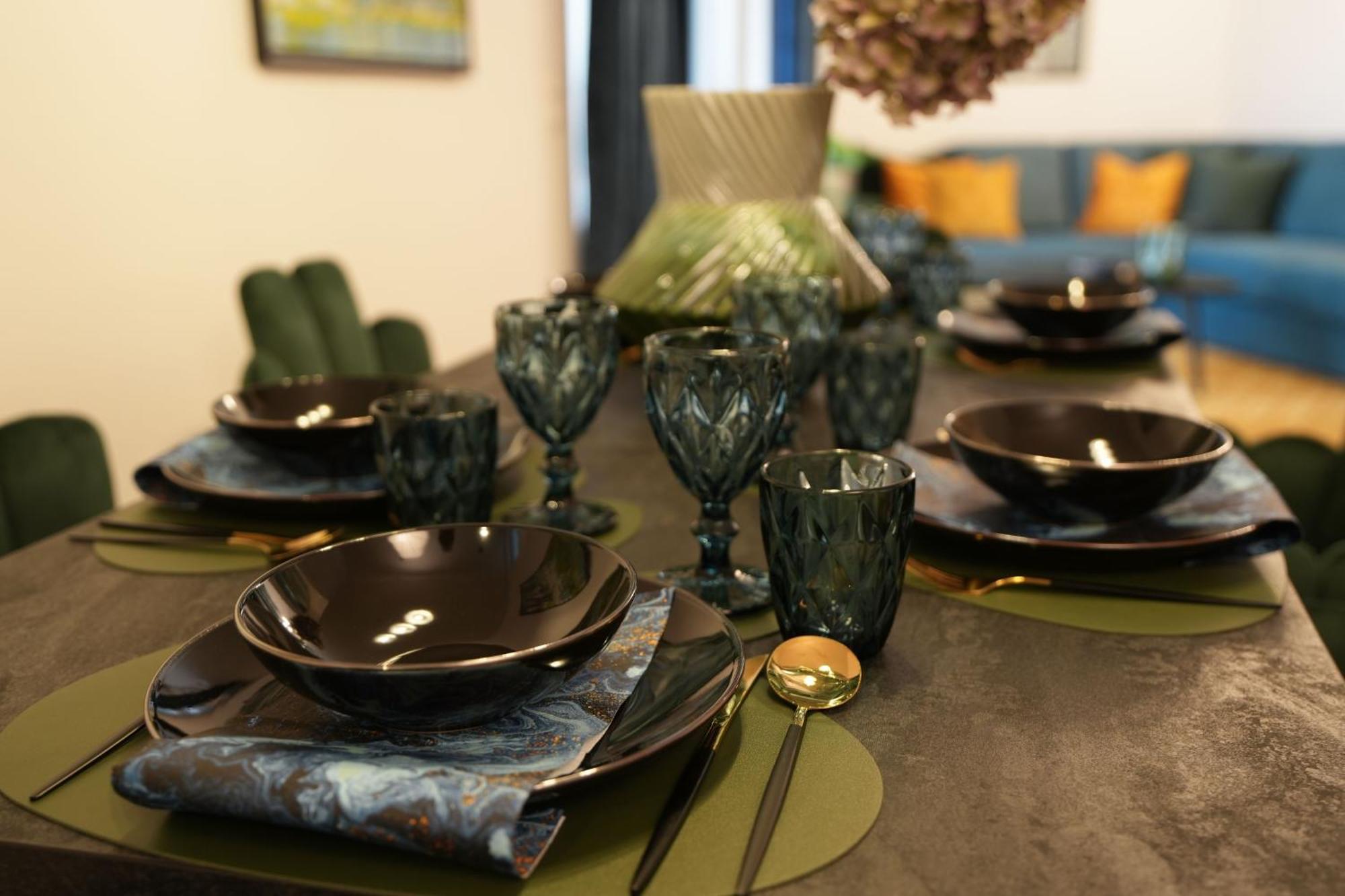 Modern Design Meets Green Comfort - Stay In Style At Carl'S Design Residences L Parking & Great Connection To City Center Виена Екстериор снимка